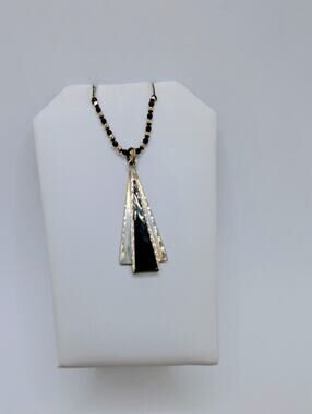 VTG SC Art deco Black Onyx and Sterling Silver Pendant on 20-in Ball Bead Chain